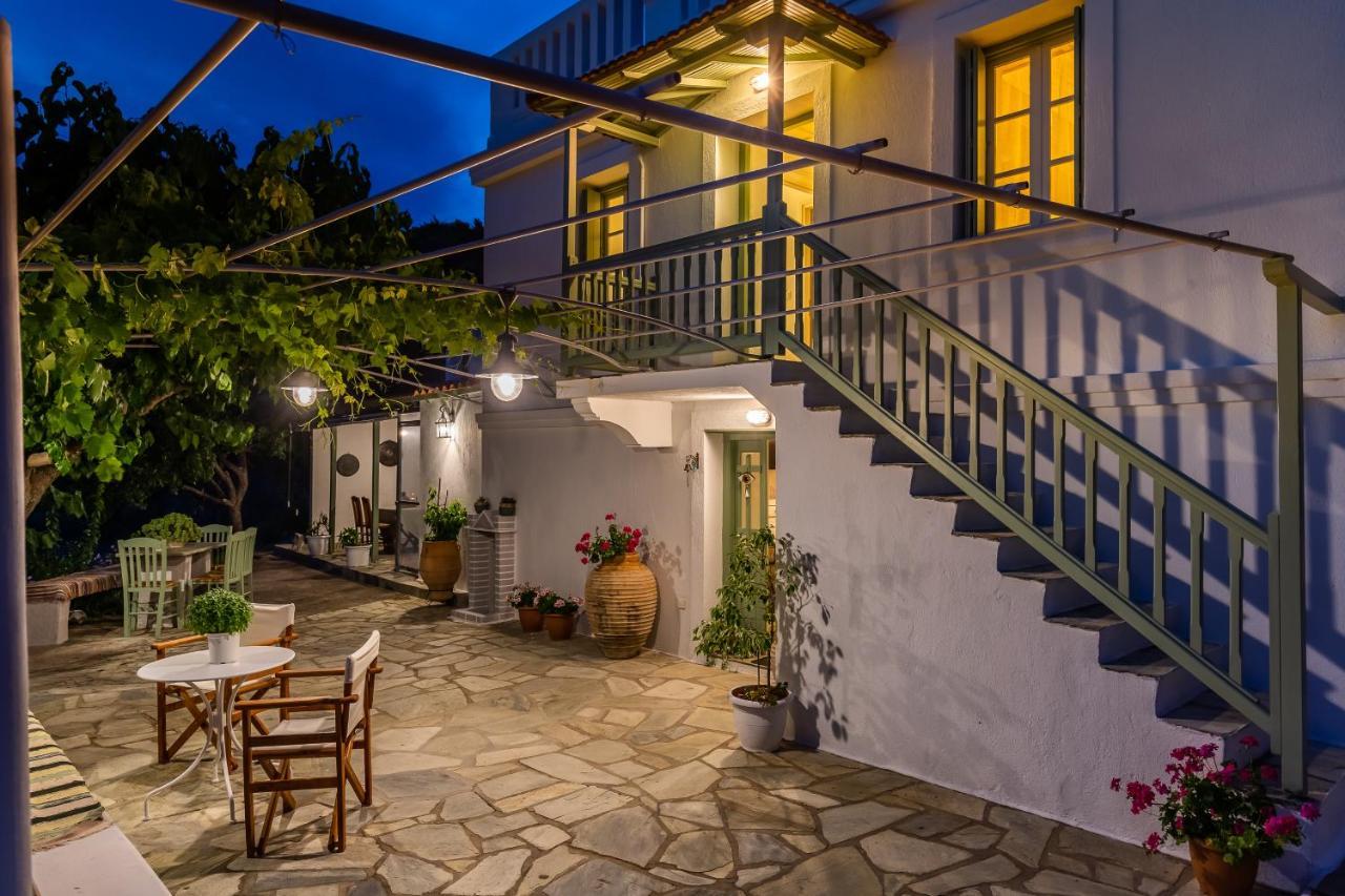 Villa Ambeli Skopelos Town Exterior photo